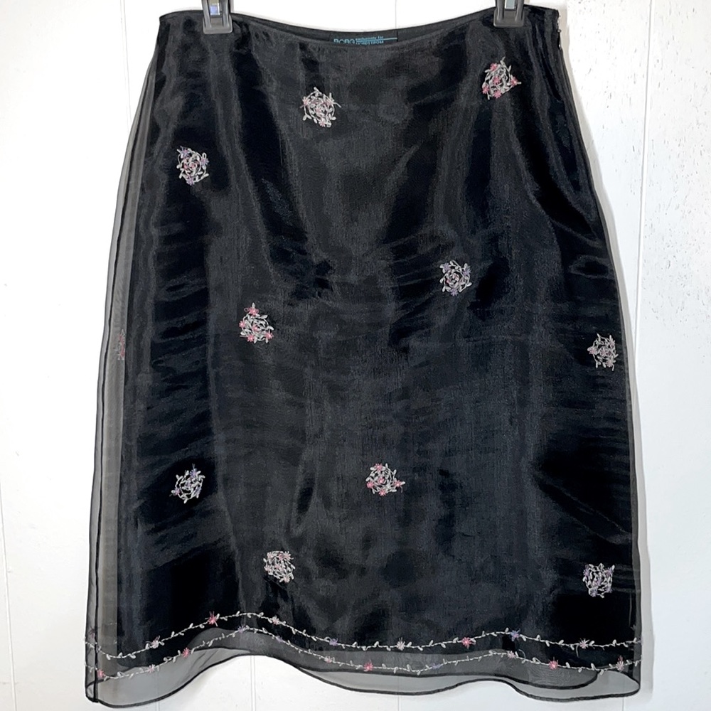 BCBG Exclusively for Nordstroms Stunning Sheer Embroidered Skirt EUC RARE Size 8